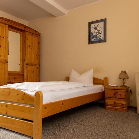 Saalfeld Saale Hotel Anker מראה חיצוני תמונה