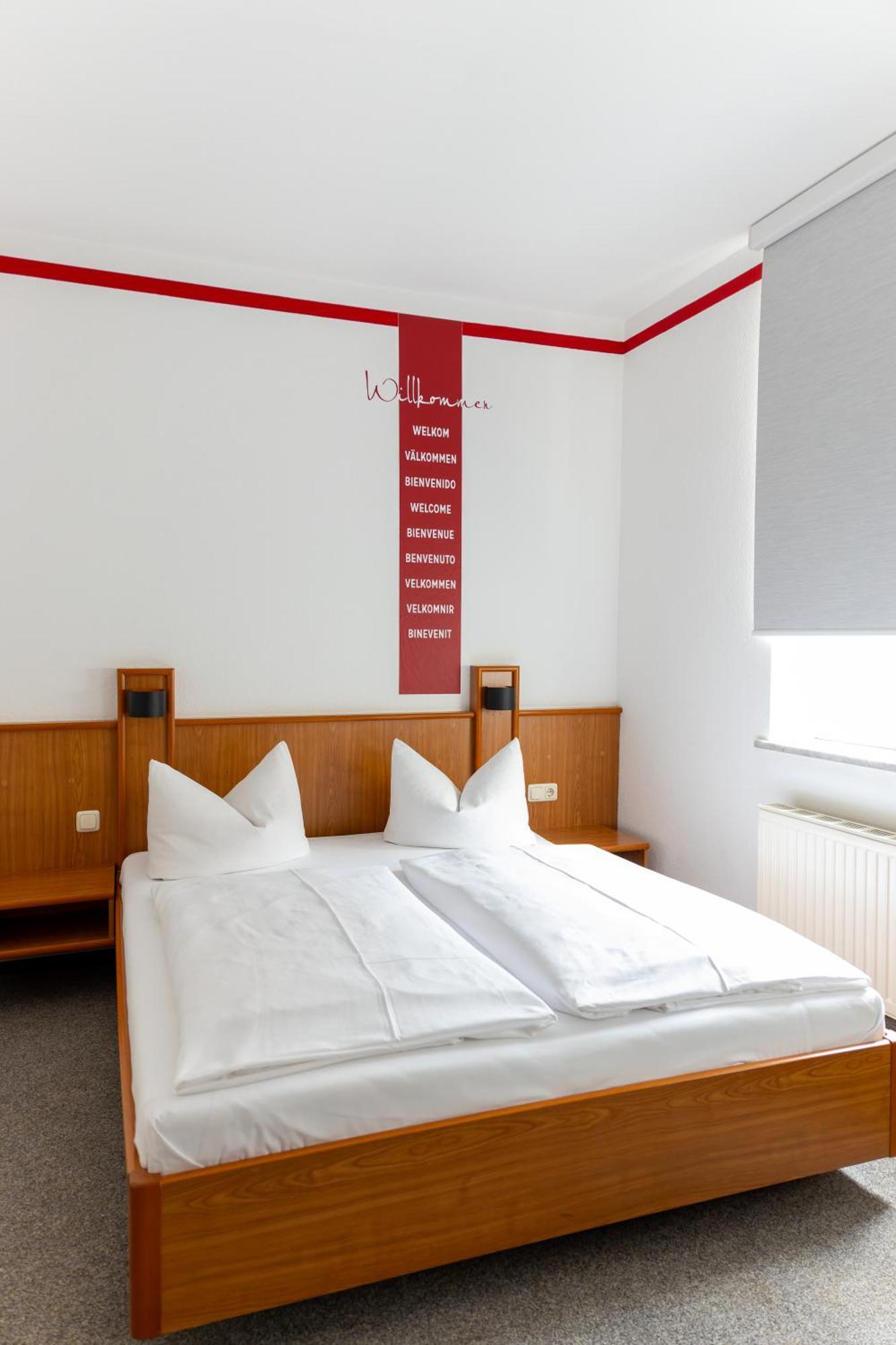 Saalfeld Saale Hotel Anker מראה חיצוני תמונה