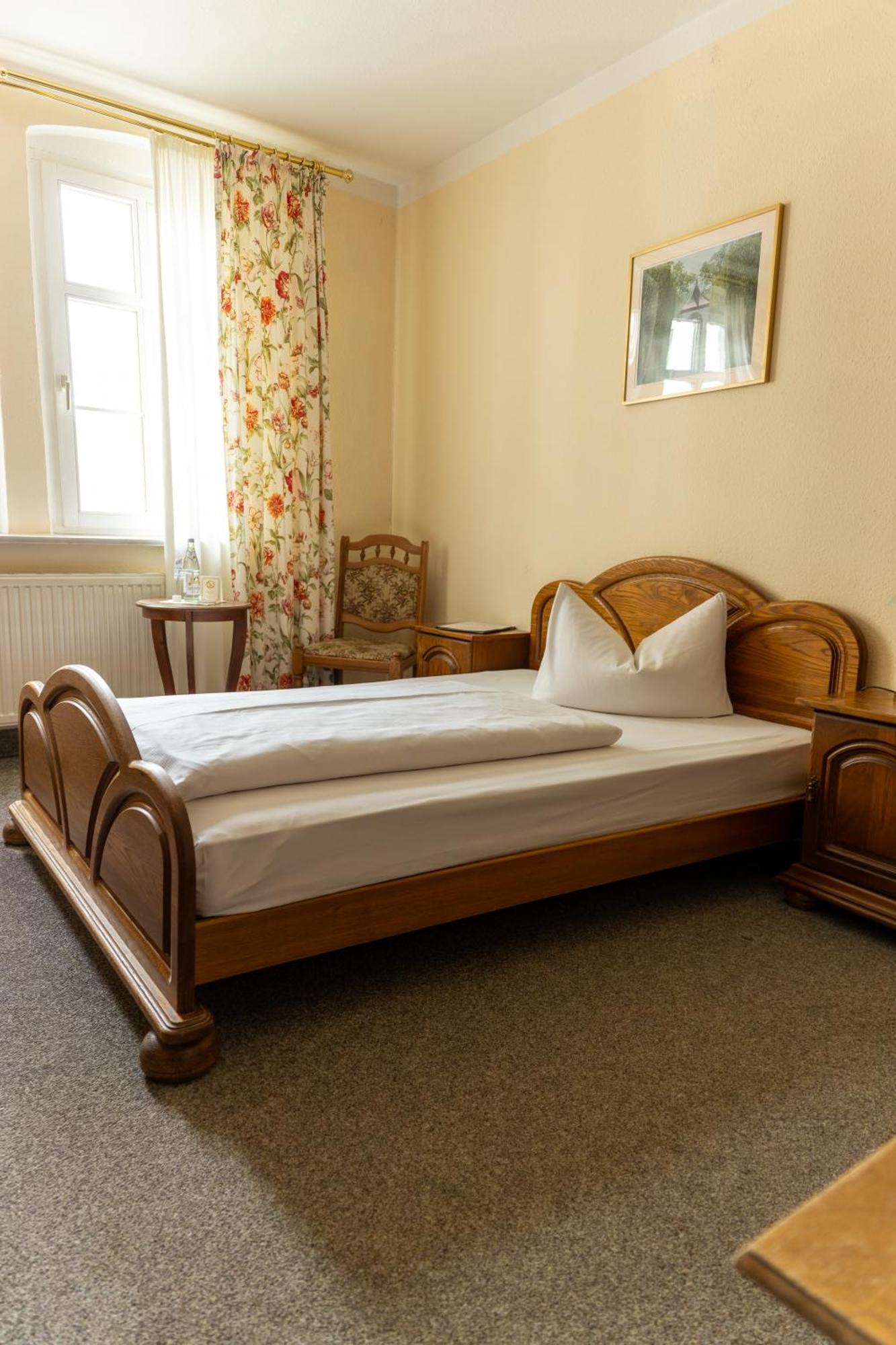 Saalfeld Saale Hotel Anker מראה חיצוני תמונה