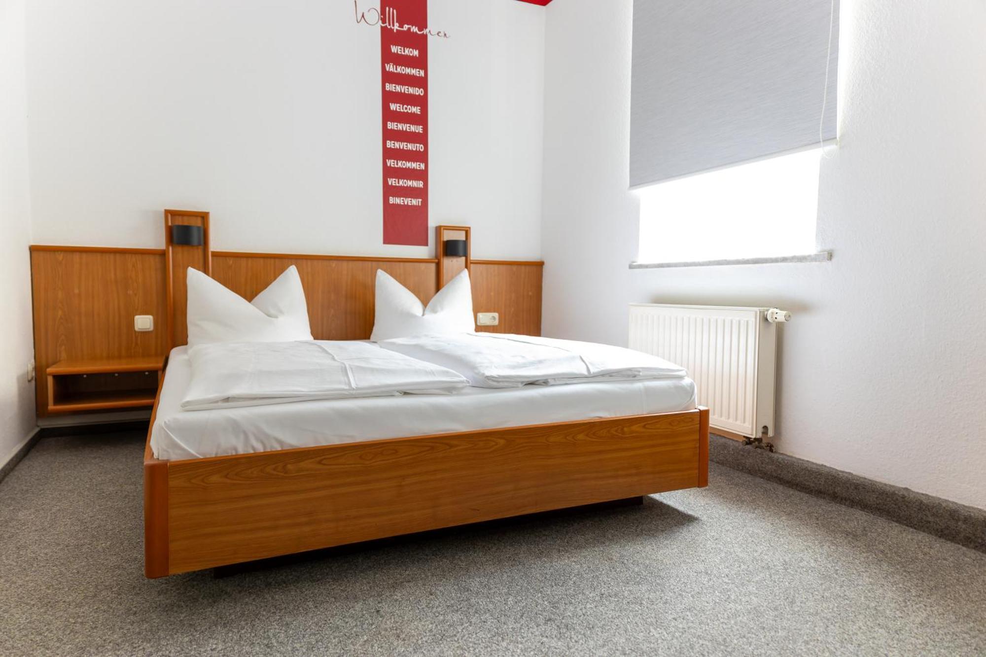 Saalfeld Saale Hotel Anker מראה חיצוני תמונה