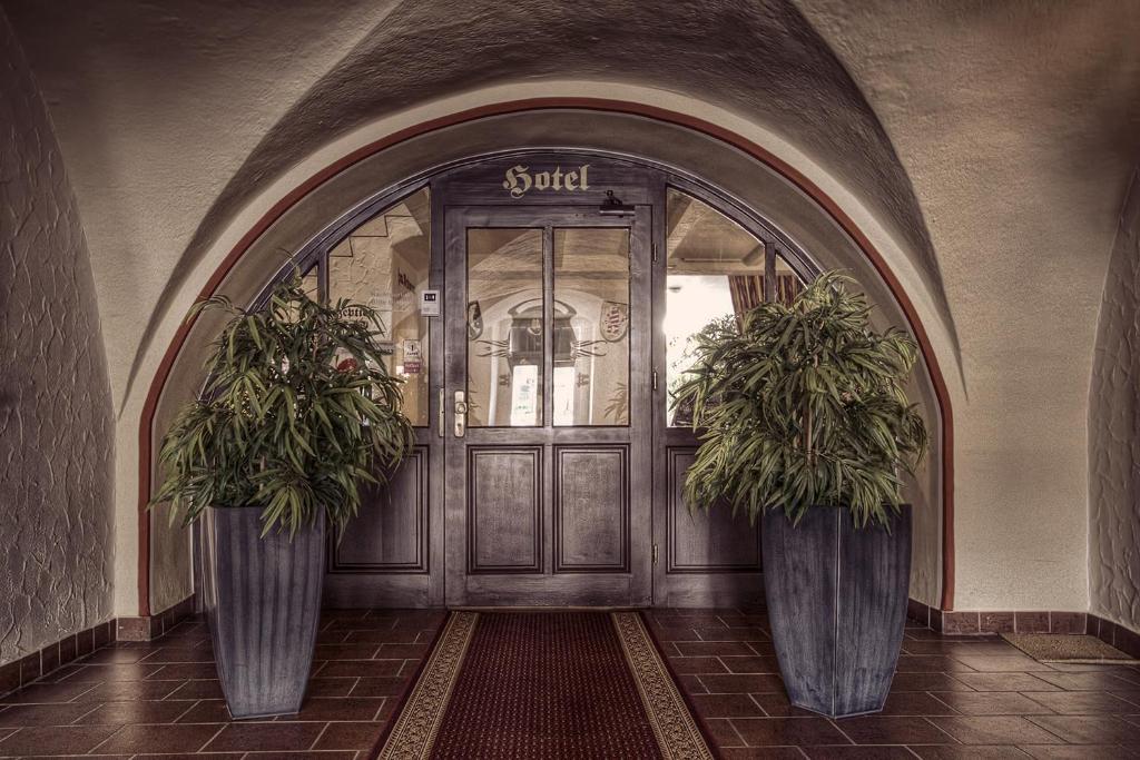 Saalfeld Saale Hotel Anker מראה חיצוני תמונה