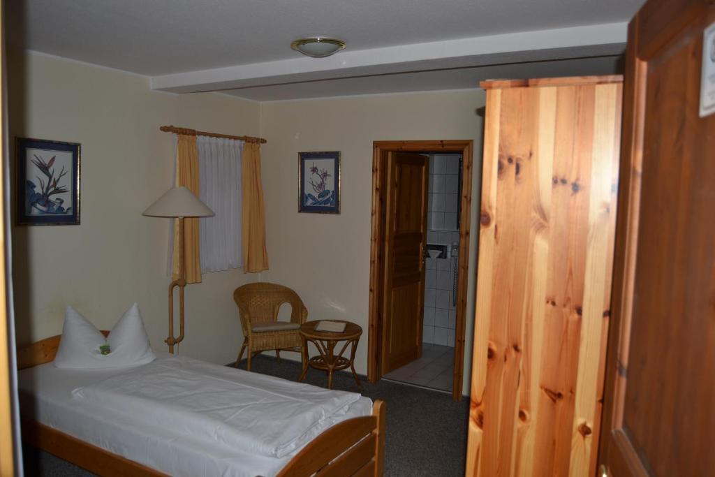 Saalfeld Saale Hotel Anker חדר תמונה